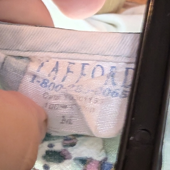 4 Piece Lot Of Winter Scrub Tops Size M - Shirts And Jacket - Picture 9 of 10